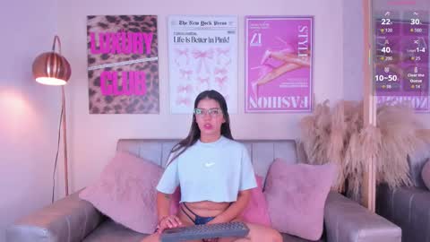 ivanna_velvet online show from March 13, 12:12 pm