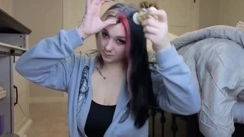 ivey jade online show from November 2, 5:21 am