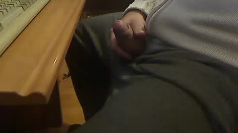 Snapshot of ivn3069 chatting on December 21, 9:00 pm ivn3069 online show from December 21, 9:00 pm