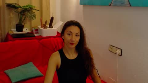 Snapshot of ivonne_hilton chatting on May 26, 7:59 am Ivonne online show from May 26, 7:59 am