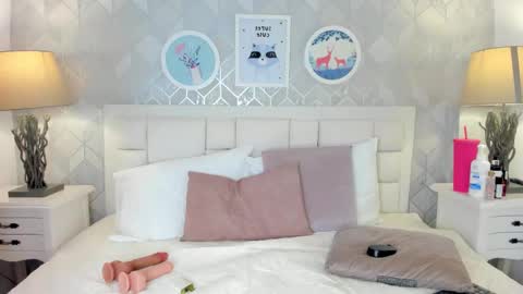 ivonny    online show from October 25, 11:51 am