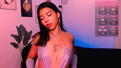 Snapshot of ivonyrose_ chatting on October 6, 7:44 pm Ivony Rose online show from October 6, 7:44 pm