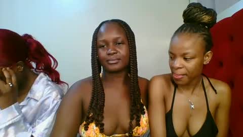 Snapshot of ivory_mae chatting on July 14, 2:16 am ivory_mae online show from July 14, 2:16 am