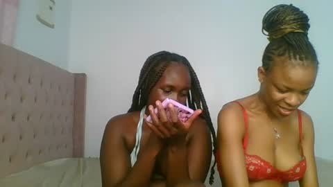 Snapshot of ivory_mae chatting on July 15, 4:12 pm ivory_mae online show from July 15, 4:12 pm