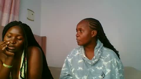 Snapshot of ivory_mae chatting on July 28, 3:21 pm ivory_mae online show from July 28, 3:21 pm