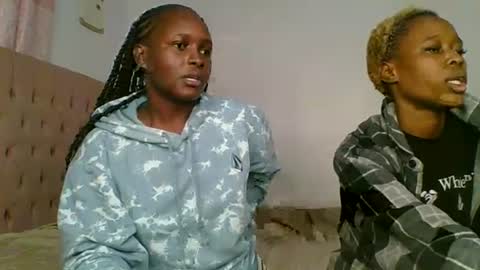 Snapshot of ivory_mae chatting on July 29, 10:30 pm ivory_mae online show from July 29, 10:30 pm