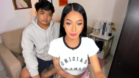 kirstenelsie online show from January 1, 5:00 pm