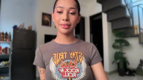 Snapshot of ivorycollins chatting on June 6, 12:49 am kirstenelsie online show from June 6, 12:49 am
