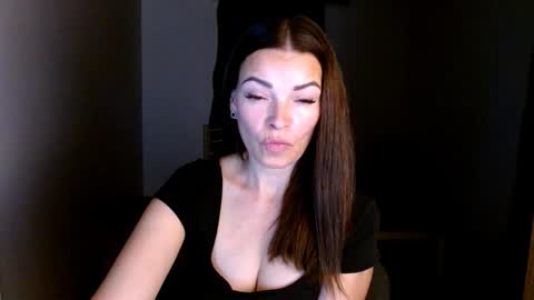 Lana online show from May 13, 9:44 pm
