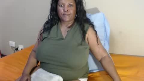 IVORYTITS48 online show from May 8, 10:42 am