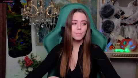 Snapshot of ivorywood_ chatting on October 29, 10:39 am ivorywood_ online show from October 29, 10:39 am