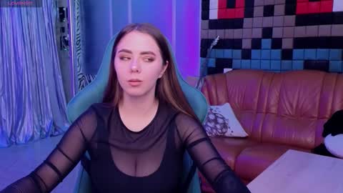 Snapshot of ivorywood_ chatting on November 27, 2:41 pm ivorywood_ online show from November 27, 2:41 pm