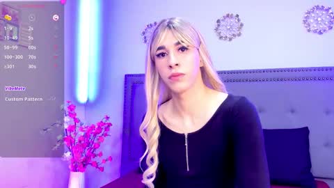 ivi rosse  online show from November 18, 1:26 pm