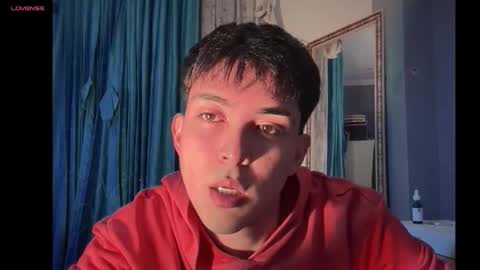 Snapshot of ivy_0000 chatting on December 20, 12:18 am ivy online show from December 20, 12:18 am