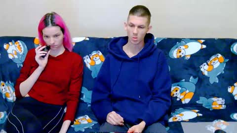 Ivy and Lester online show from October 8, 5:16 am