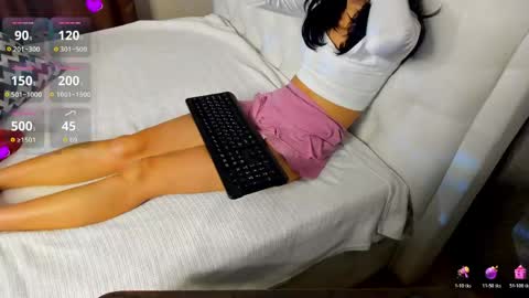 Ivy online show from April 28, 2:27 am