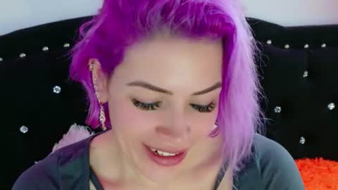 Diana Rojas  online show from July 28, 3:21 pm