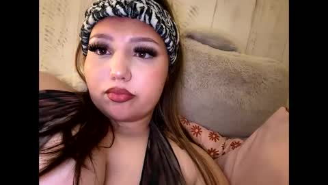 Snapshot of ivy_indulgence20 chatting on June 7, 5:00 am ivy_indulgence20 online show from June 7, 5:00 am