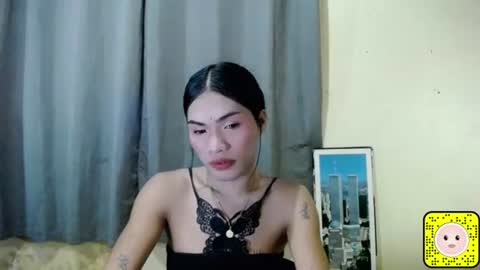Snapshot of ivy_moorexoxo chatting on May 25, 6:36 pm Ivy online show from May 25, 6:36 pm