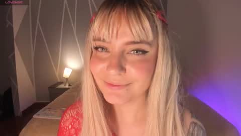 Snapshot of ivy_ragnar chatting on November 17, 11:43 pm Pamela online show from November 17, 11:43 pm