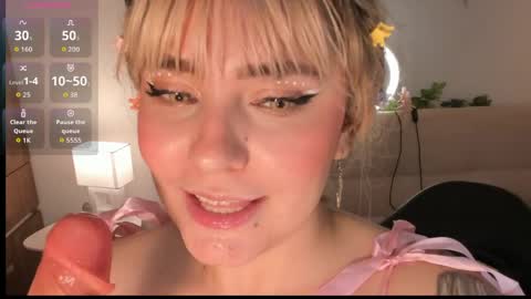 Pamela online show from May 7, 1:11 am