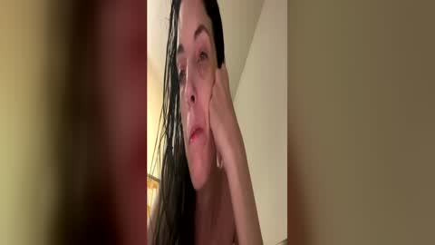 ivy_rose90 online show from June 14, 2:35 am