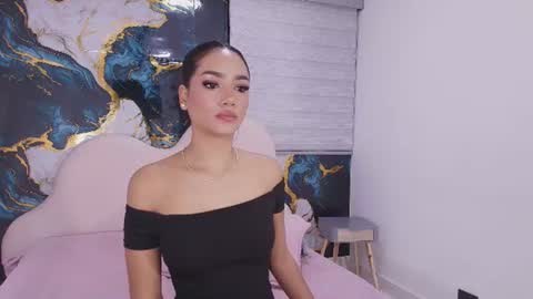 Snapshot of ivy_salazar chatting on July 19, 3:10 am Tell me Ivy is a pleasure online show from July 19, 3:10 am