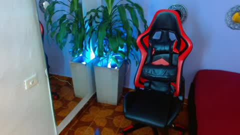 ivy_scorpio online show from October 4, 6:22 am