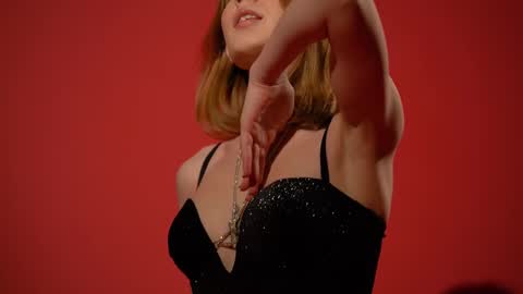 Snapshot of ivy_whyte chatting on February 27, 2:53 am Ivy online show from February 27, 2:53 am