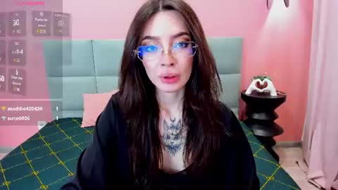 Ivy online show from June 12, 1:26 am