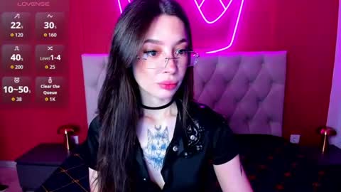 Ivy online show from June 17, 1:19 am