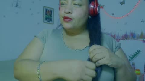 ivydesouza online show from July 1, 2:46 am