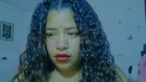 ivydesouza online show from August 3, 4:33 am