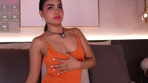ivyellis online show from April 19, 11:42 am