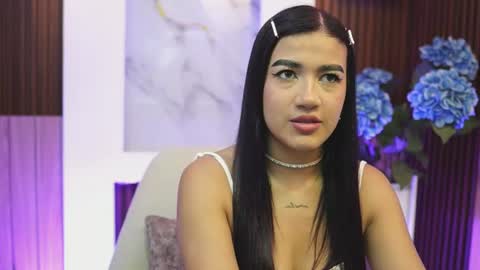Ivy Grabes online show from July 9, 11:36 am