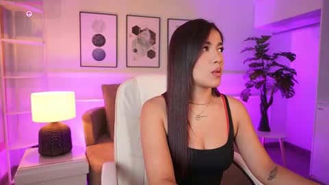 Ivy Grabes online show from August 6, 11:34 am