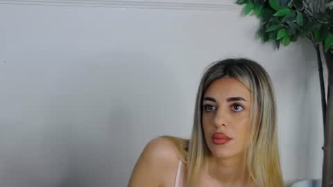 IvyLustt online show from June 16, 5:21 am