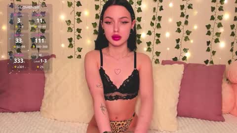 Ivy online show from March 13, 8:26 pm