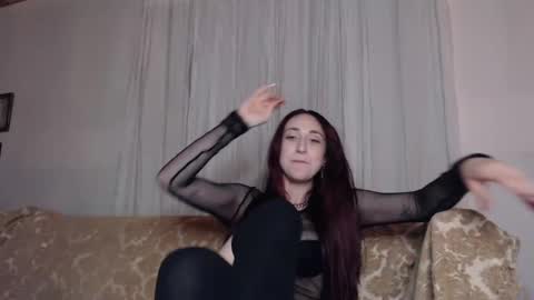 Snapshot of ivyrosiex chatting on September 26, 1:20 am Ivy Rosie online show from September 26, 1:20 am