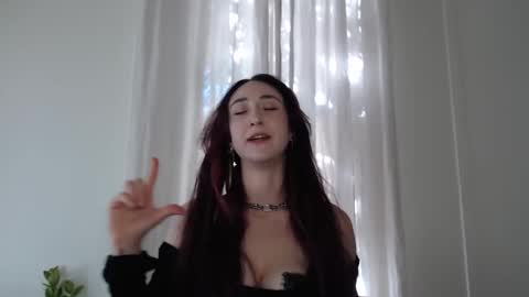 Snapshot of ivyrosiex chatting on November 11, 4:07 pm Ivy Rosie online show from November 11, 4:07 pm