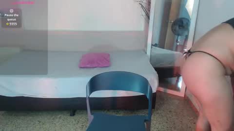 ivyshine7 online show from September 18, 3:52 am