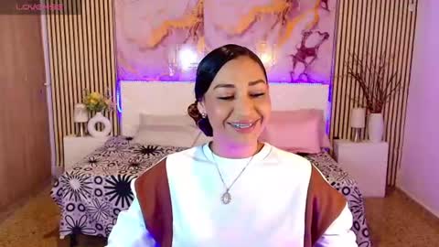 ivyshine7 online show from June 14, 7:49 pm