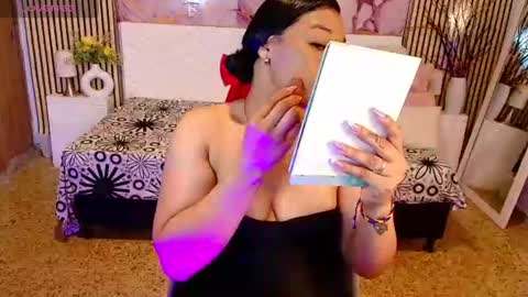 ivyshine7 online show from July 12, 6:54 pm