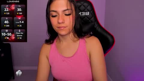 Snapshot of ivyy_scott chatting on February 23, 5:29 pm Ivvy online show from February 23, 5:29 pm