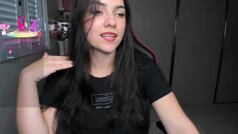 Snapshot of ivyy_scott chatting on October 23, 5:55 pm Ivvy online show from October 23, 5:55 pm