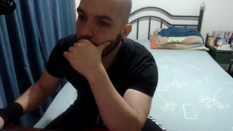 Snapshot of iwanturarse chatting on May 25, 8:37 pm iwanturarse online show from May 25, 8:37 pm