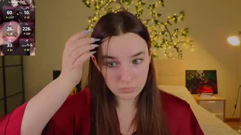 Daisy online show from March 21, 6:44 pm