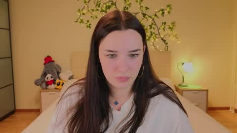 Daisy online show from May 25, 11:22 pm