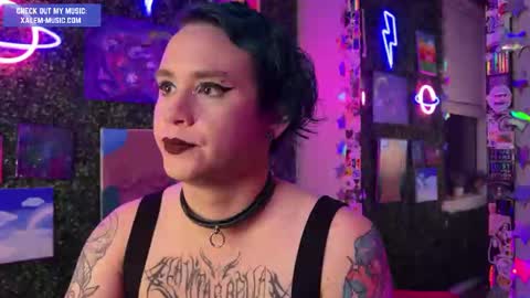 Snapshot of iwillbeyourmuse chatting on March 7, 12:26 am Muse hethey online show from March 7, 12:26 am