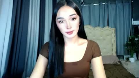 iwillcum4u_ online show from April 13, 12:54 pm